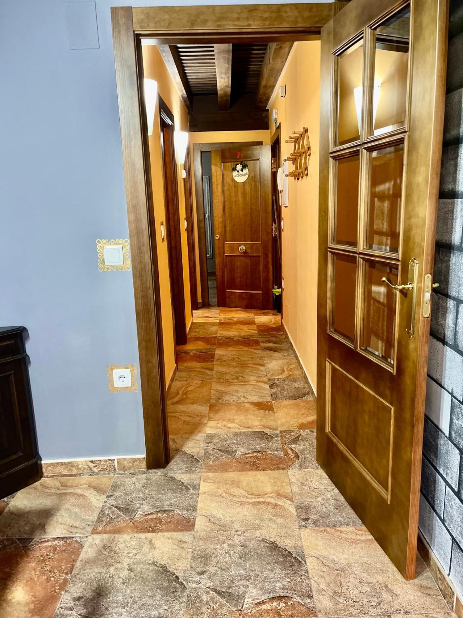 Mikaela Planta Baja-Con Patio Apartment El Burgo De Osma Bagian luar foto